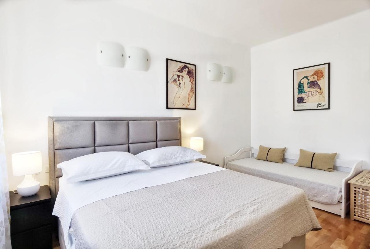 City Center Apartment Soldic Spalato Esterno foto