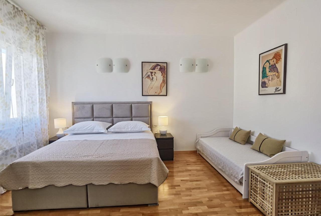 City Center Apartment Soldic Spalato Esterno foto